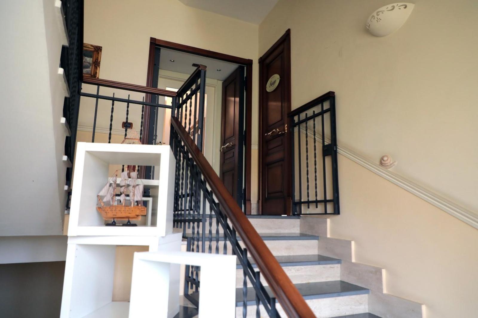 Villa Sorge Apartments San Giorgio a Cremano Luaran gambar